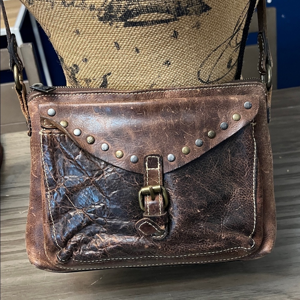 PATRICIA NASH BROWN DISTRESSED LEATHER STUDDED CROSSBODY BAG